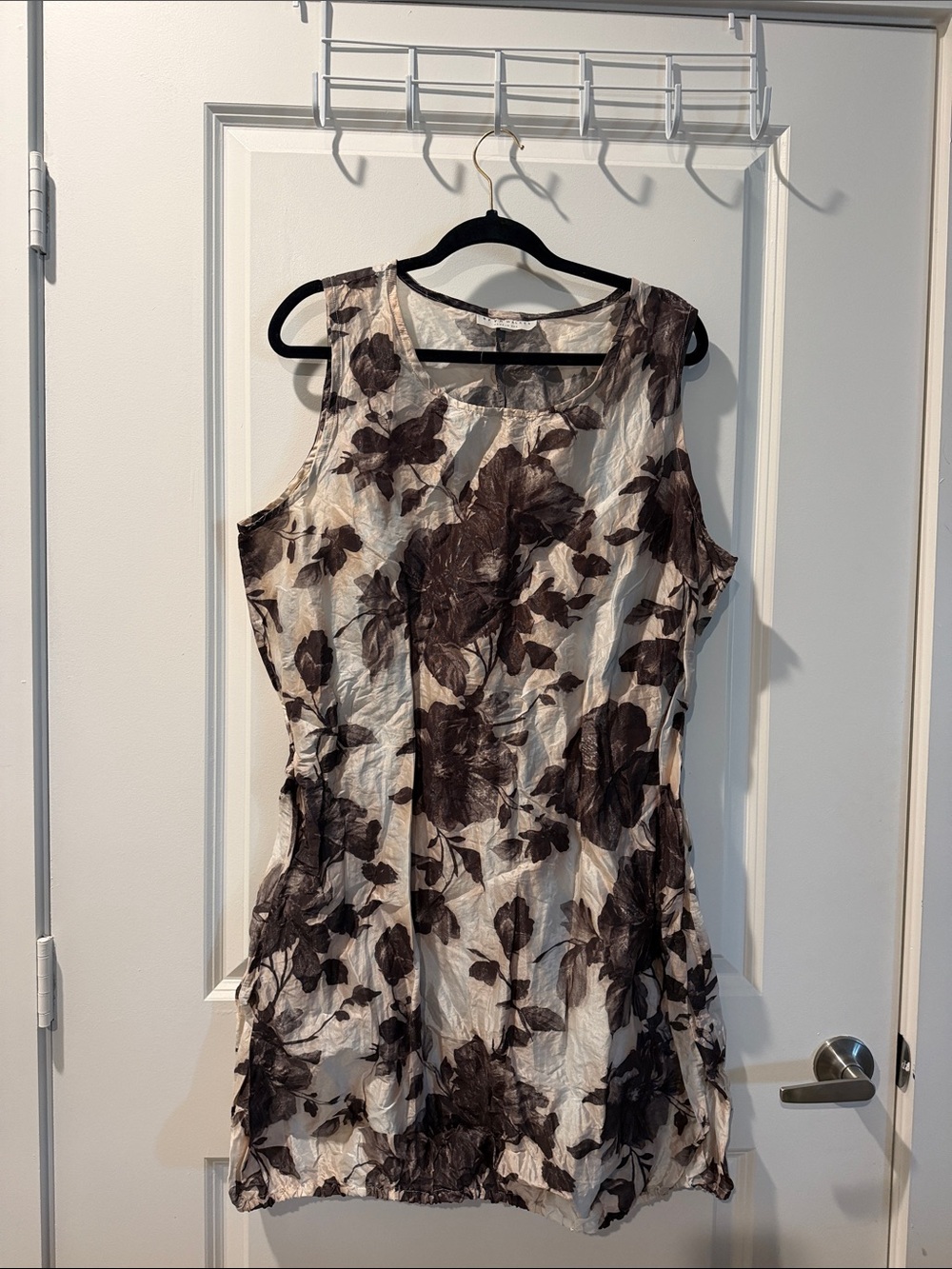 bryn Walker Sleeveless Floral Tunic Dress in Cream and Brown